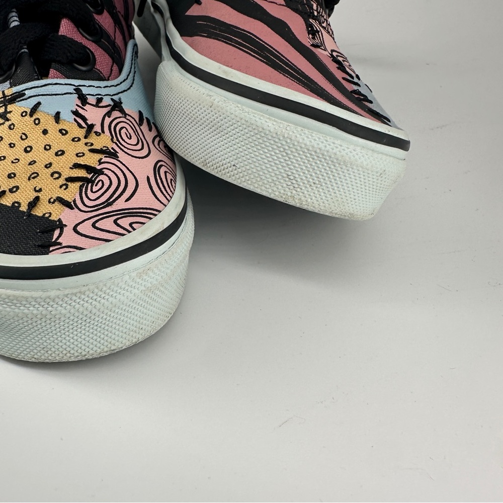 Vans Kids Sneakers ‘Nightmare Before Christmas’ Black, Pink, and Yellow Accents - Picture 11 of 12